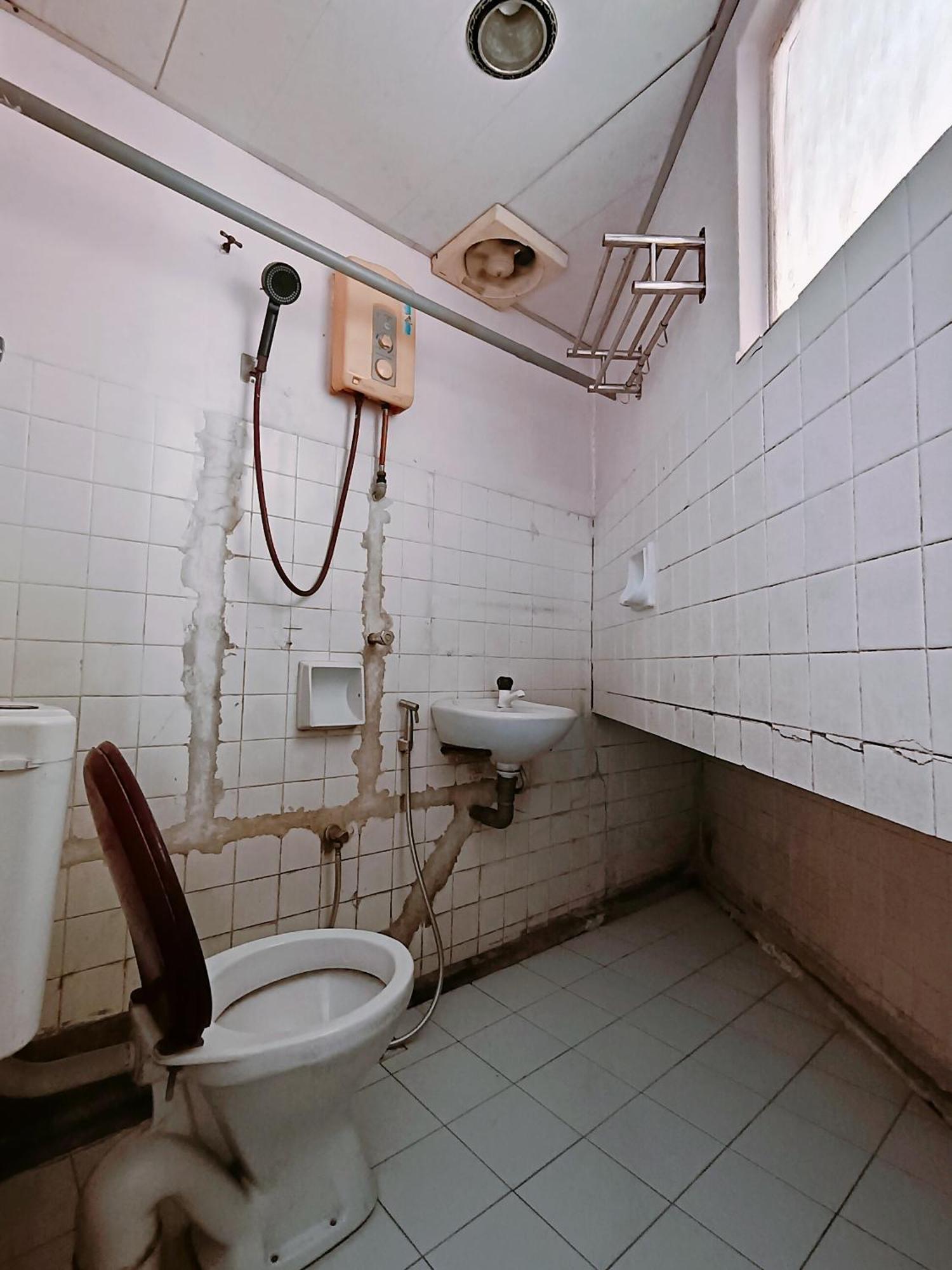New Budget Inn Hotel Chukai Zimmer foto