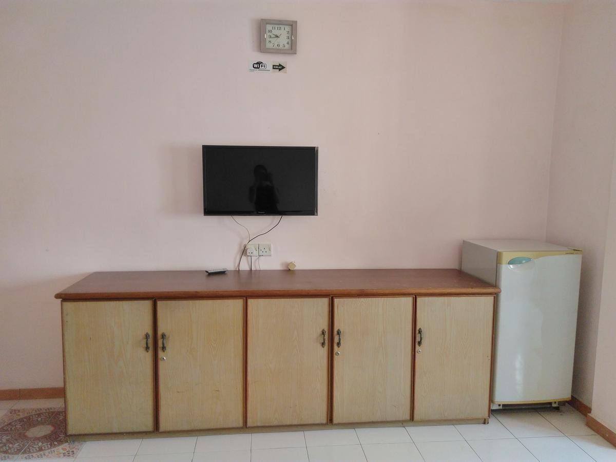 New Budget Inn Hotel Chukai Exterior foto
